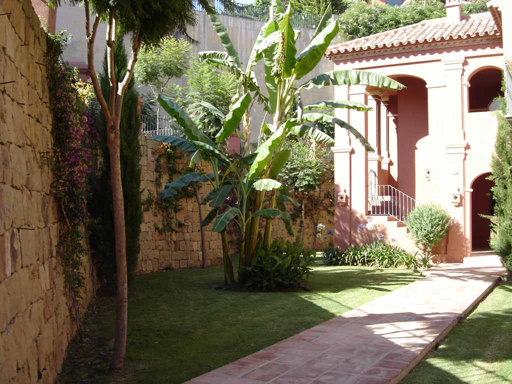 garden community marbella